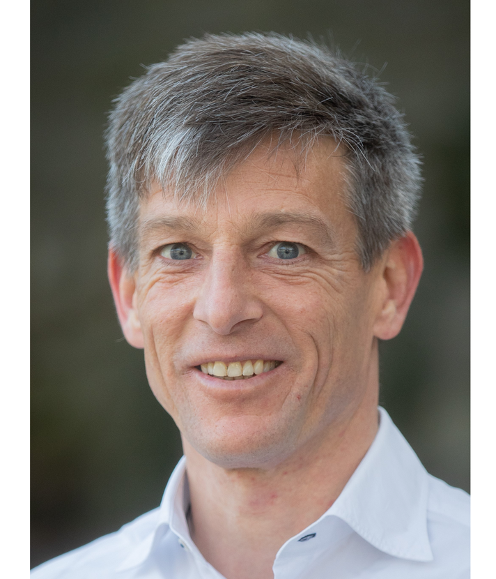 Neuer Rektor am Fach- und Wirtschaftsmittelschulzentrum