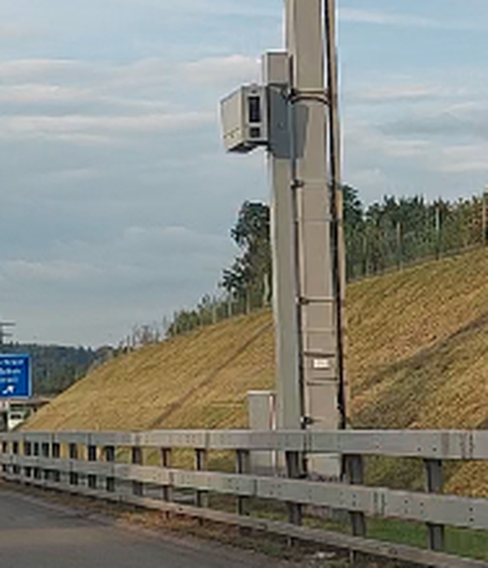 Rätselhafter Blitzkasten auf A14: Wird hier abkassiert?