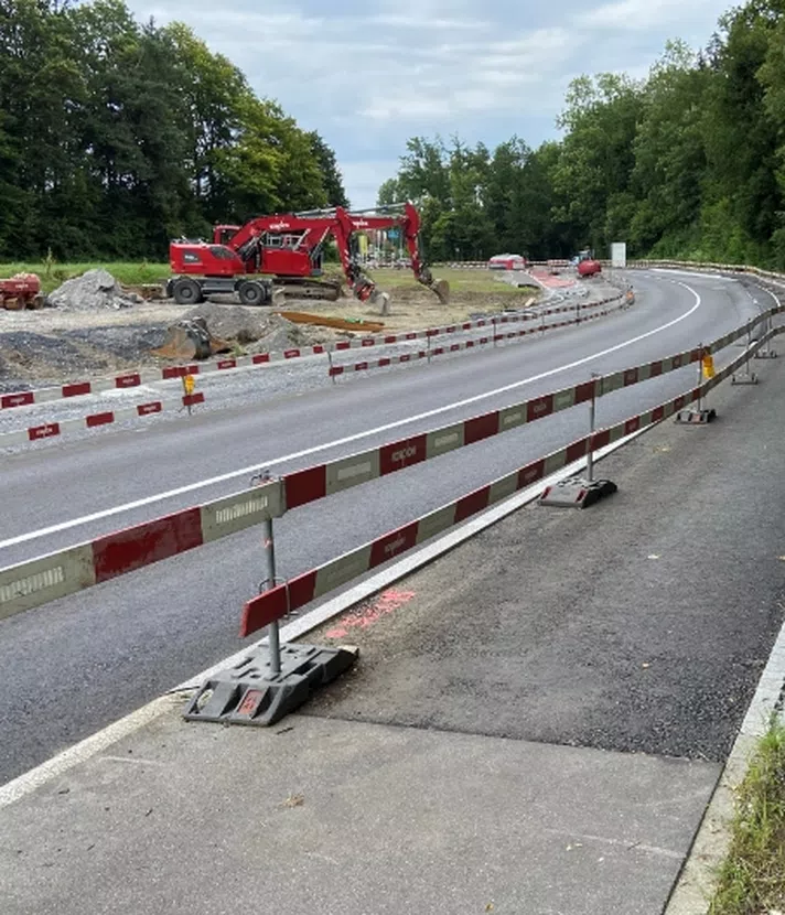 Zuger Strasse wegen Belagsarbeiten gesperrt