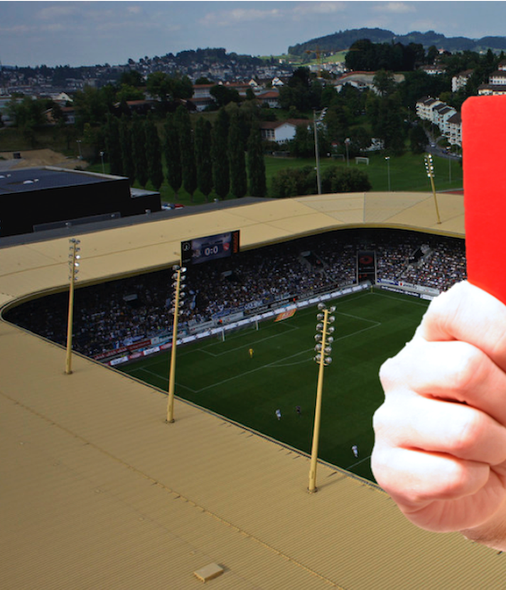 Videobeweis: FCL-Fans zeigen der Liga die rote Karte