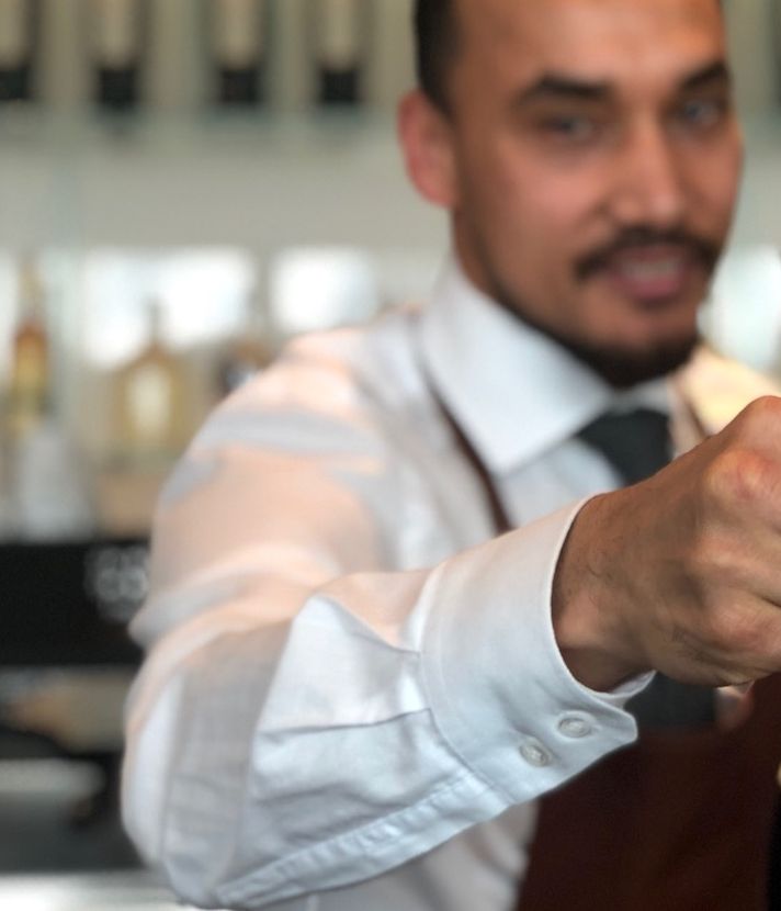 Fasnachtskater! Wie wär’s mal nüchtern in einer Bar?