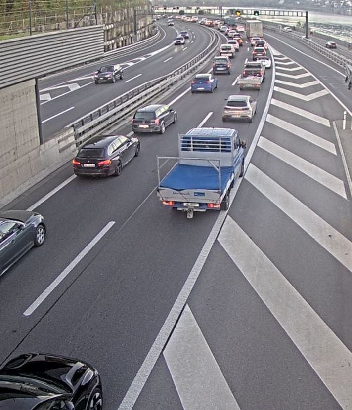 Unfall sorgt für Stau im Feierabendverkehr