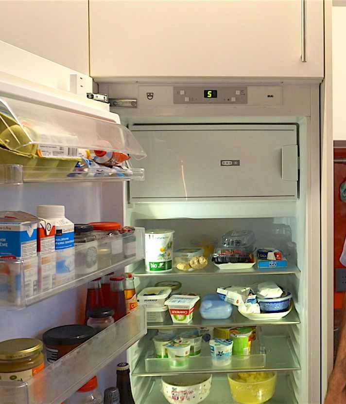 Mein Kühlschrank: Cremen, Wein und verschimmelte Experimente
