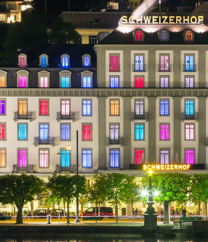 Luzern: «Schweizerhof» bald ohne farbige Fenster?