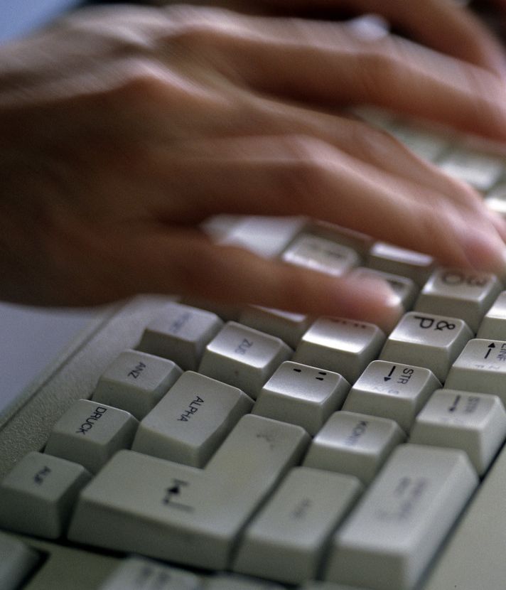 Uni Luzern: Empörung über Ghostwriter