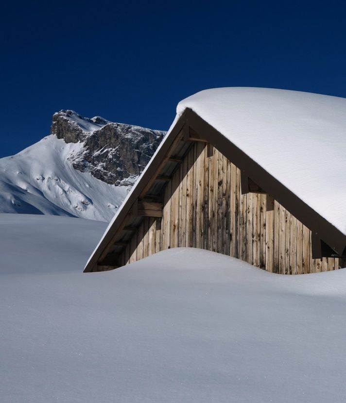 Heizt die Sonne, lockt der Schatten – Skitour auf den Glatten