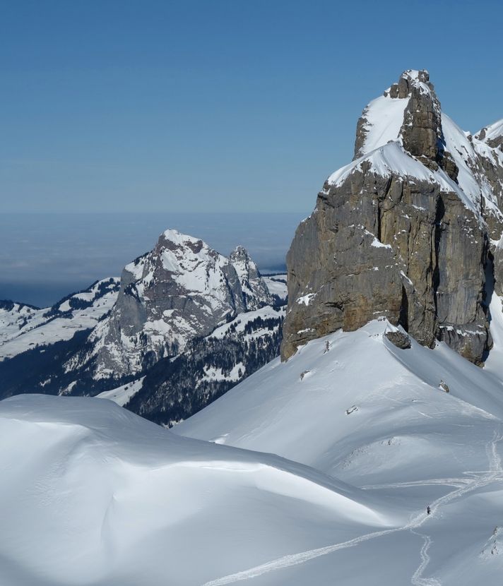 Ein Spass für Skitourengänger: Im Pulverschnee nach Muotathal