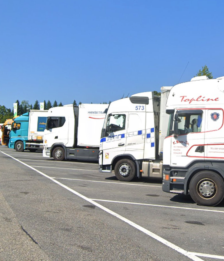 Lastwagenfahrerin unter Drogen und ohne Führerschein