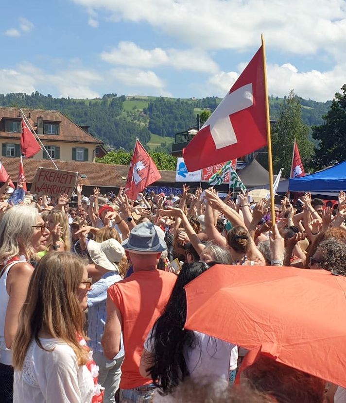 Gerüchte über Gross-Demo in Zug: Polizei ist «gerüstet»