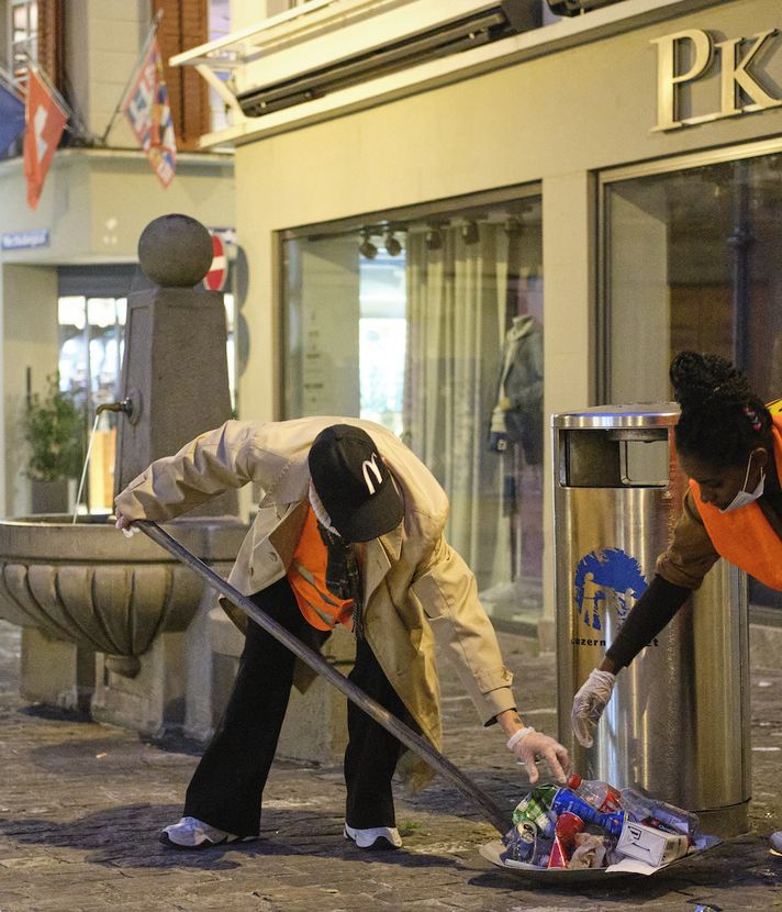 Fast-Food-Mitarbeiter putzten die Luzerner Altstadt