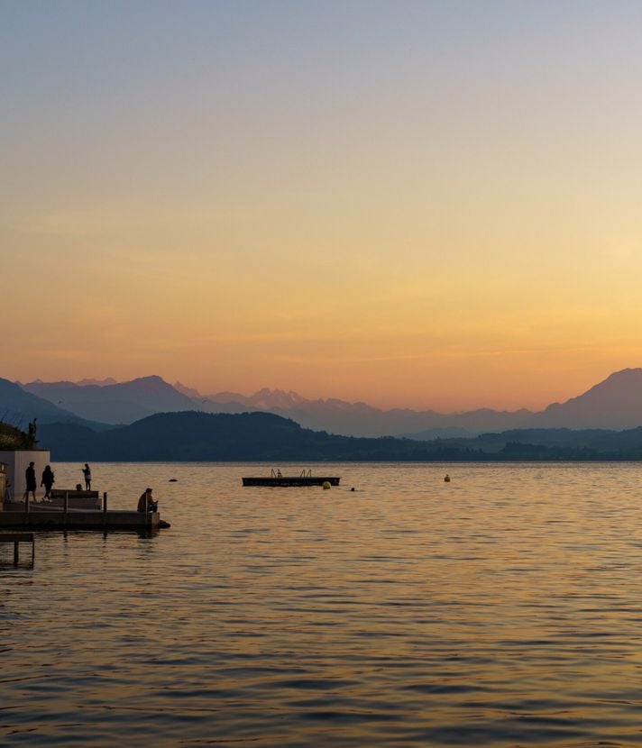Steinhügel im Zugersee geben Forschern Rätsel auf