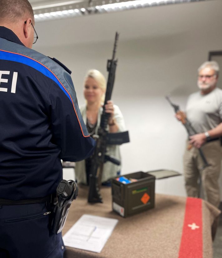 Luzerner Polizei sammelt «neu» verbotene Waffen ein