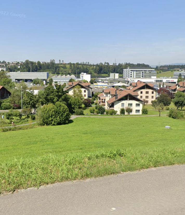 Gibts bald neue Wohnhäuser neben der Mall of Switzerland?