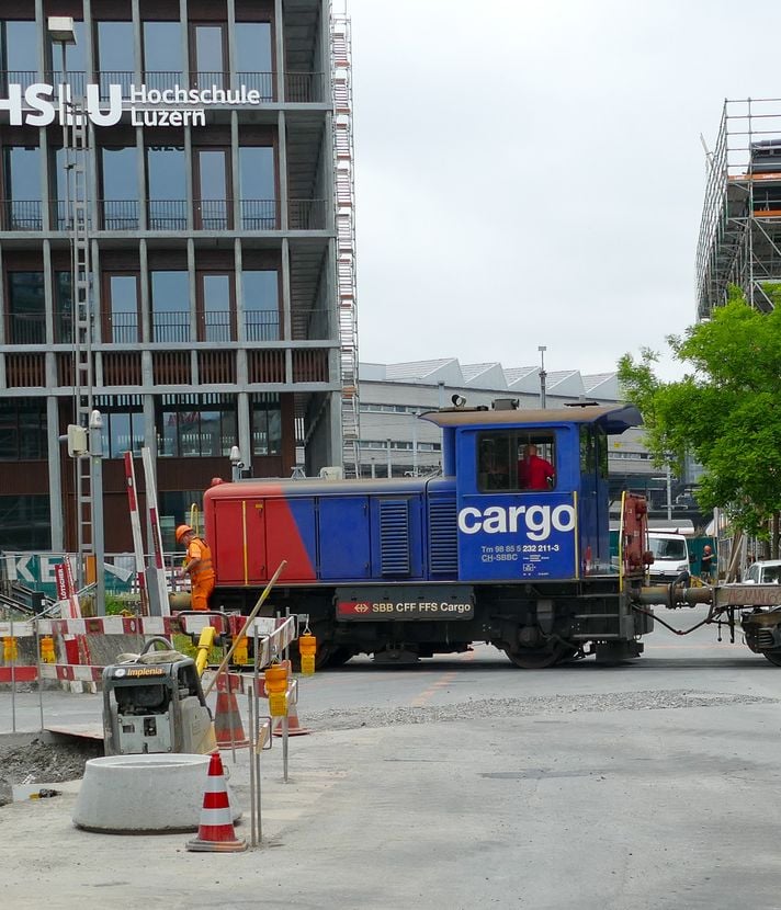 Luzerner Bahnhof: Neuer Frohburgsteg jetzt geöffnet