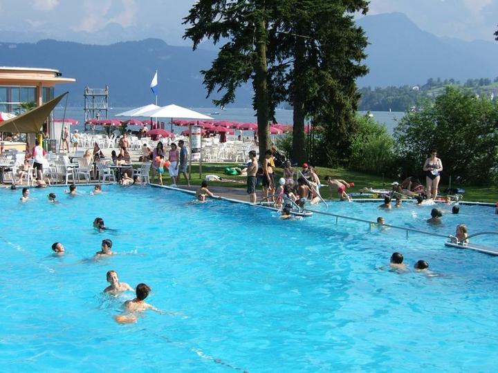 Lido: Als einziges Strandbad hat das Lido  einen beheizten Pool mit 24° Wassertemperatur.
