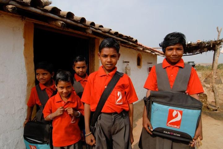 Sozialprojekte der BioRe-Stiftung in Indien: Schulgründungen