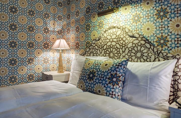 Das so genannte marokkanische Zimmer trägt den Namen Majorelle. Foto: Gabriel Ammon/AURA