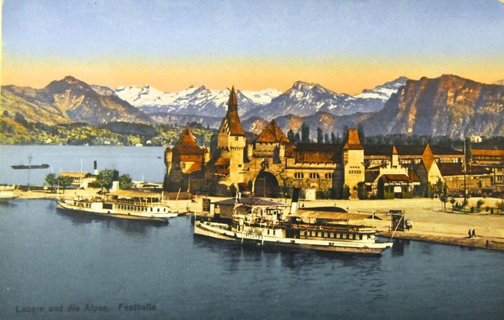 Die Postkarte Luzern und die Alpen zeigt das Friedensmuseum, wo heute das KKL steht. (BIld. zvg)