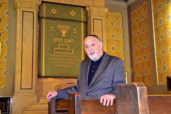 Hugo Benjamin, Vorsteher der jüdischen Gemeinde Luzern, in der Synagoge an der Bruchstrasse.