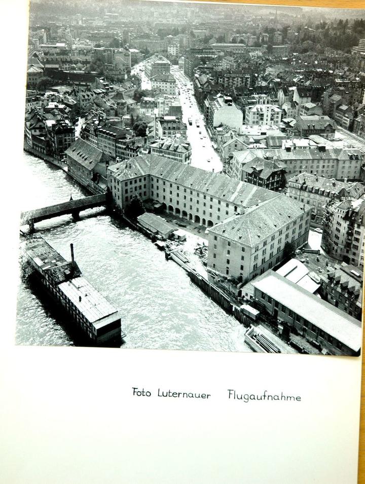 Die 1971 weggesprengte Kaserne: Heute ist sie nur noch Namensgeberin des Kasernenplatzes.
