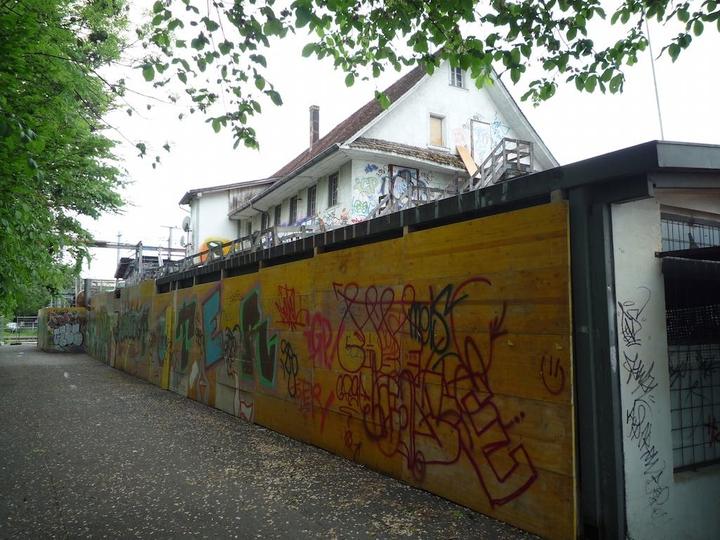 Nach dem Brand blieb die Galvanik noch bis im September 2011 geschlossen.
