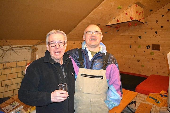«Chnörz»-Präsident Guido Blaser (links) und Wagenbauchef Konrad Annen.