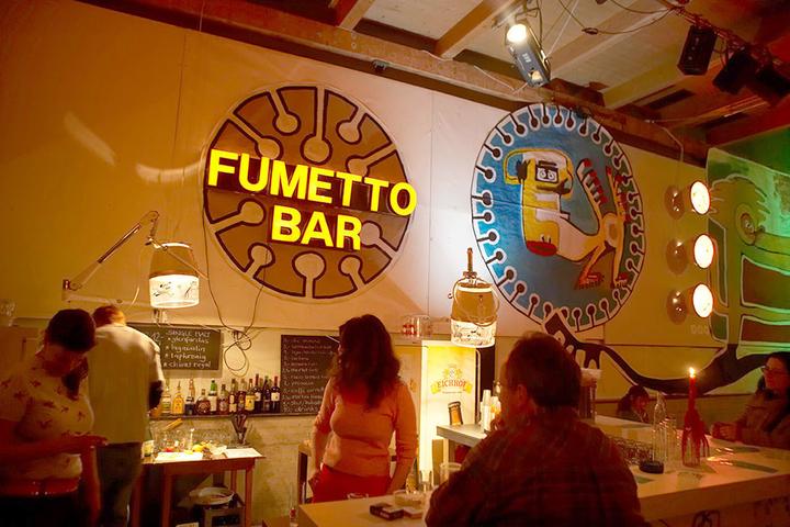Fumetto-Bar in der Boa 2006. (Bild: Emanuel Ammon/AURA)