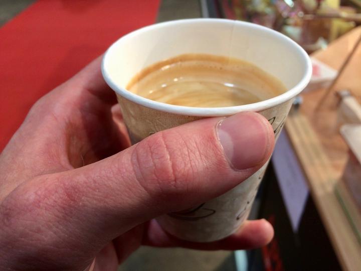 <p>Sogar Kaffee bekommt man gratis – und zwar erstaunlich guten!</p>