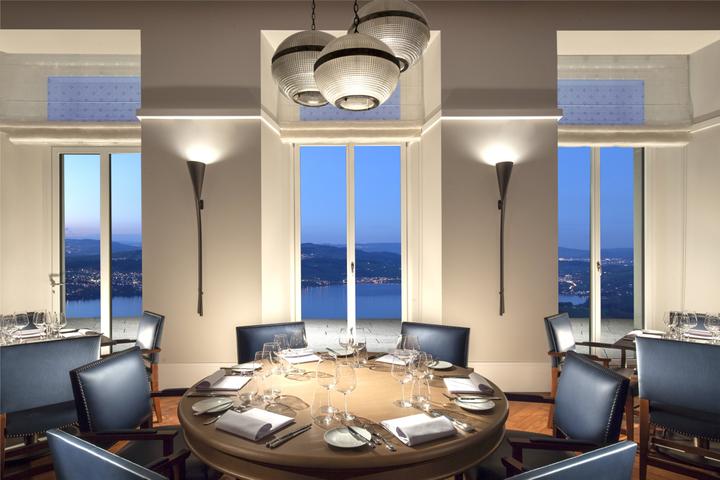 <p>Innenansicht im Restaurant Ritzcoffier im Hotel Palace</p>