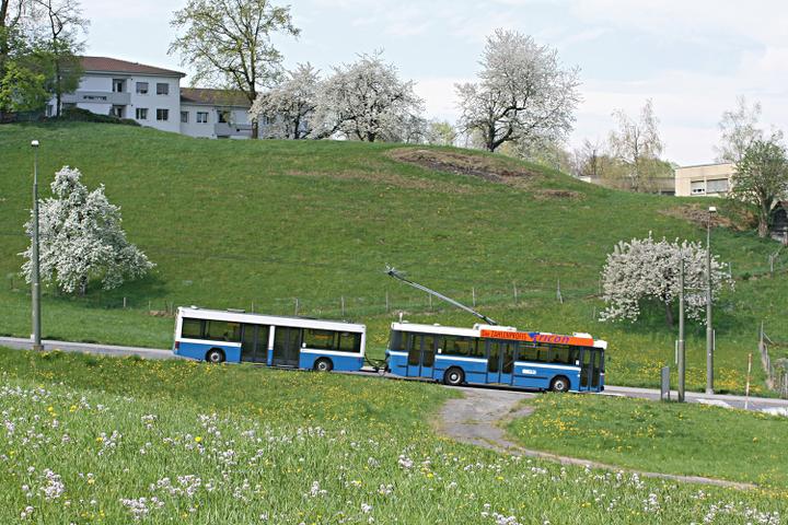 <p>Trolleybus im Zumbachhof auf der Fahrt stadteinwärts. (Bild: zvg/Sandro Flückiger)</p>