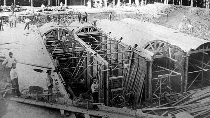 <p>Der Bau des ersten städtischen Wasserreservoirs 1847 (Bild: EWL).</p>