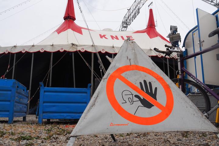 <p>«Kein Zutritt» heisst es nur selten vor dem Zelt des Circus Knie.</p>