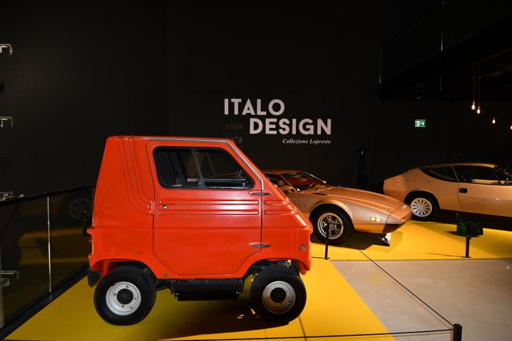 <p>Entstand als Antwort auf die Forderung nach umweltfreundlichen Stadtautos: Der Zagato Zele 1000, ein Zweiplätzer mit Kunststoffkarosserie, Elektromotor und Fahrgestell auf Fiat-Basis. (Bild: zvg)</p>