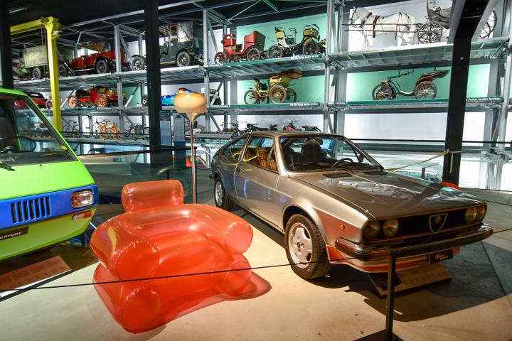 <p>Ein Designstudio für verschiedene Automobilmarken gestaltete den Alfa Romeo Alfasud Sprint für den Pariser Autosalon im Jahr 1976 um. (Bild: zvg)</p>