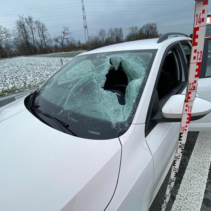 Von einer Eislawine getroffen – auf der Autobahn A14