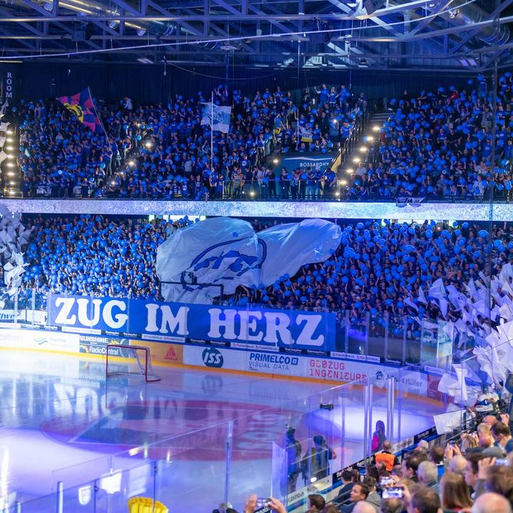 Siebtes Playoff-Final Eishockeyspiel der National League zwischen dem EV Zug und ZSC Lions am Sonntag, 01. Mai 2022, in der Bossard Arena in Zug.